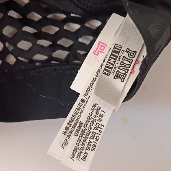 Victoria's Secret Sports Bra Size Small Pink VS Ultimate Unlined Strappy Back - Picture 2 of 4